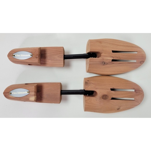 Allen Edmonds Other - Allen Edmonds Wooden‎ Shoe Trees Keeps